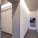 A62 - Akacfa Street - Location By Bqa Apartment *