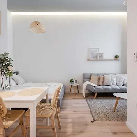 Apartmán A62 - Akacfa Street - Location By Bqa *