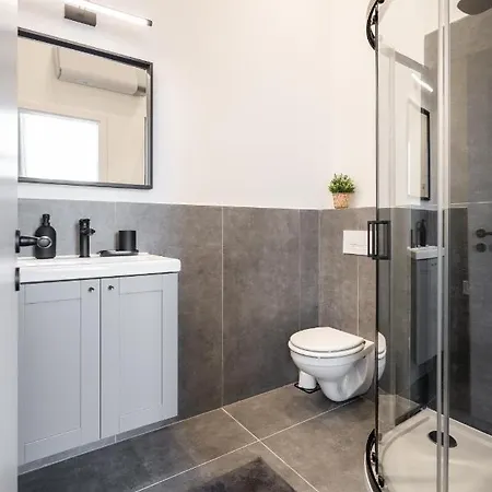 Apartmán A62 - Akacfa Street - Location By Bqa *