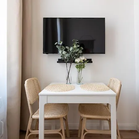 A62 - Akacfa Street - Location By Bqa Διαμέρισμα