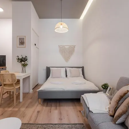 A62 - Akacfa Street - Location By Bqa Βουδαπέστη