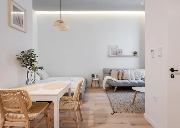 Apartament A62 - Akacfa Street - Location By Bqa *